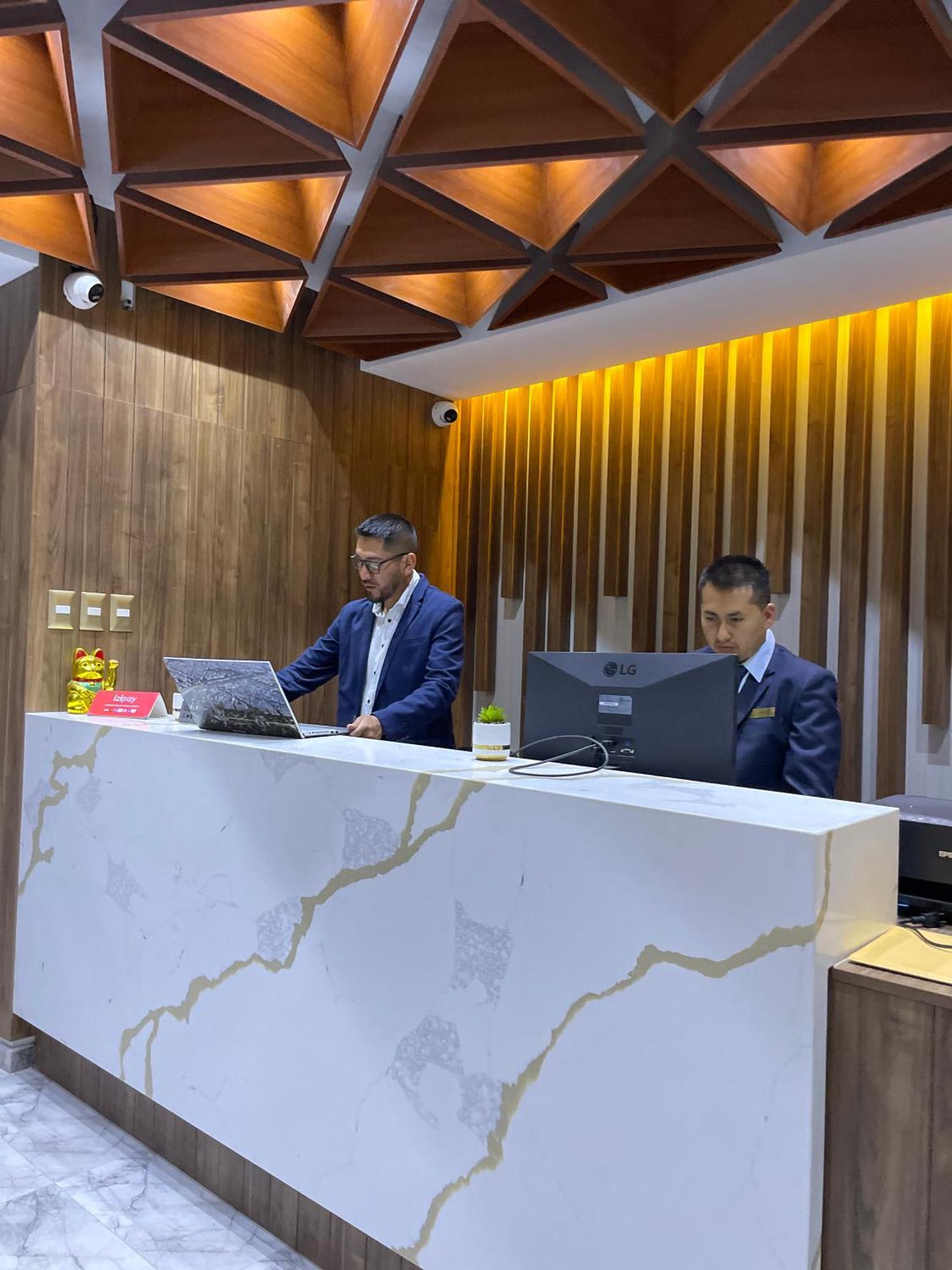 El Alamo, Ejecutivo Y Spa 库斯科 外观 照片